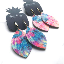 Load image into Gallery viewer, Sydney in Tie-Dye Sparkle