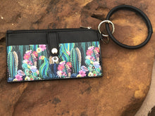 Load image into Gallery viewer, Bangle Wristlet  - Cactus Black