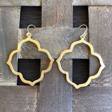 Load image into Gallery viewer, Shannon Quatrefoil Earrings